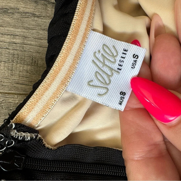 Selfie Leslie Senorita Off-Shoulder Lettuce Edge Detail Ruched Mini Dress Black - Picture 6 of 8